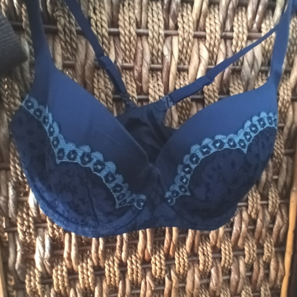 Victoria's secret bra